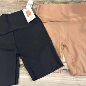 Women's Black & Tan NWT seamless slip short Leonisa Victoria Secret slim wear